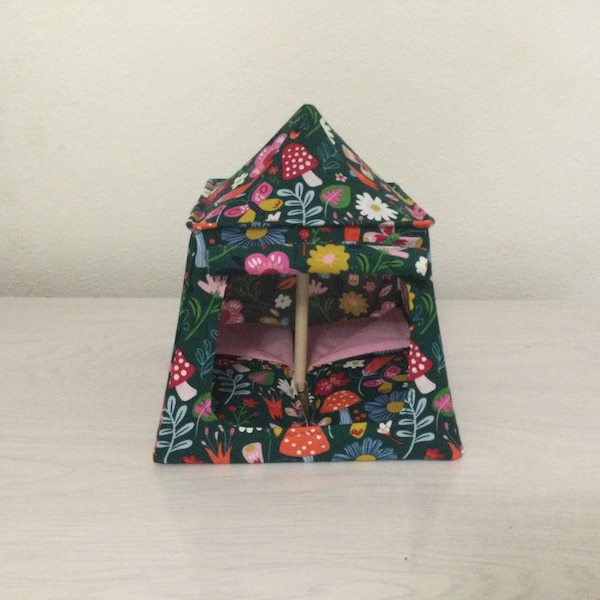 Tente de camping fleurie/champignons pour poupées/figurines articulées de 7 3/4 po.