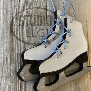Digital File for Ice Skates Figure Skating Ornament Decoration - SVG - PDF - Instant download - Laser Cut File