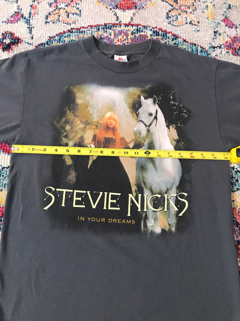 Stevie Nicks 2012 \u2018In Your Dreams\u2019 Tour Shirt Size Medium