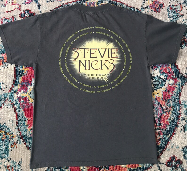 Stevie Nicks 2012 \u2018In Your Dreams\u2019 Tour Shirt Size Medium