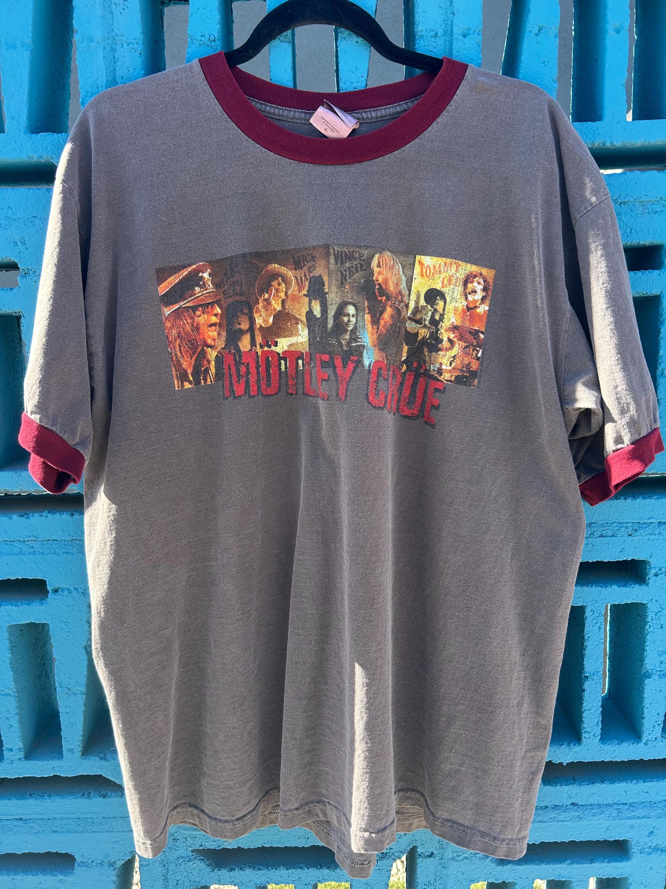 Vintage 2006 Motley Crüe Carnival of Sins Tour Ringer T-shirt XL
