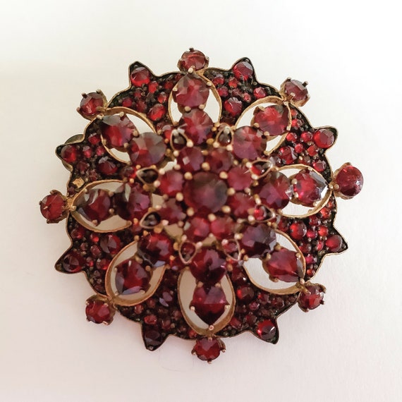 Vintage Victorian Bohemian Garnet Brooch