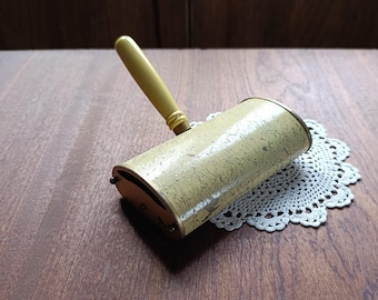 Spazzola da tavolo vintage in beige / metallo e legno