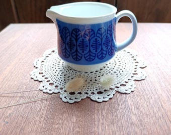 Jarra pequeña para leche o salsa en blanco y azul Arzberg