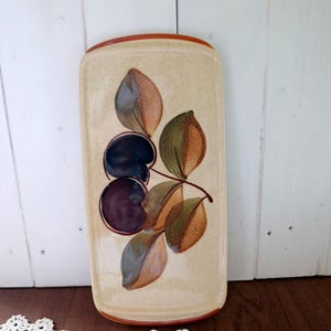 Plato largo para servir  / Plato de cerámica con estampado de ciruelas / Waechtersbach Alemania Occidental