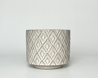 Glazed White Planter w/ Raised Diamond Design