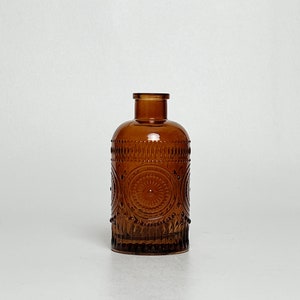 Vintage Design Glass Apothecary Vase - 3 colors