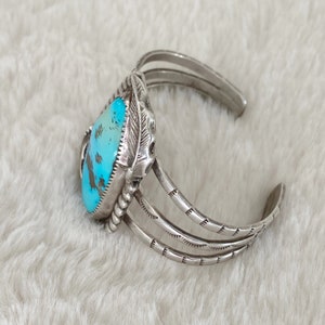 Bracelet Cuff 1940s Three Bar Navajo with large Turquoise image 4