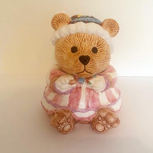 Cookie Jar. Mama Bear. Vintage 1970&#39;s