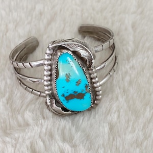 Bracelet Cuff 1940s Three Bar Navajo with large Turquoise