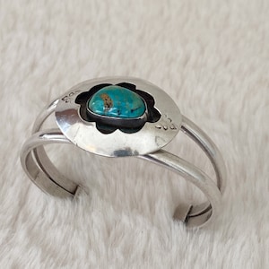 Bracelet Cuff Small Navajo Turquoise Sterling Silver