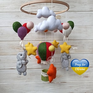 Baby Elephant Felt Mobile, Crib mobile for nursery, Red & Green Hot air balloon mobile, Baby shower gift