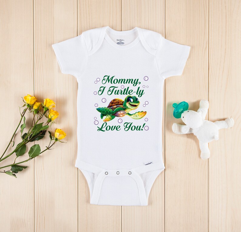 First Mothers Day Gift from Baby to Mom Onesie Turtle Baby Clothes Sea Turtle Shirt Animal Onesie I Love My Mommy Onesie\u00ae Sea Turtle Onesie