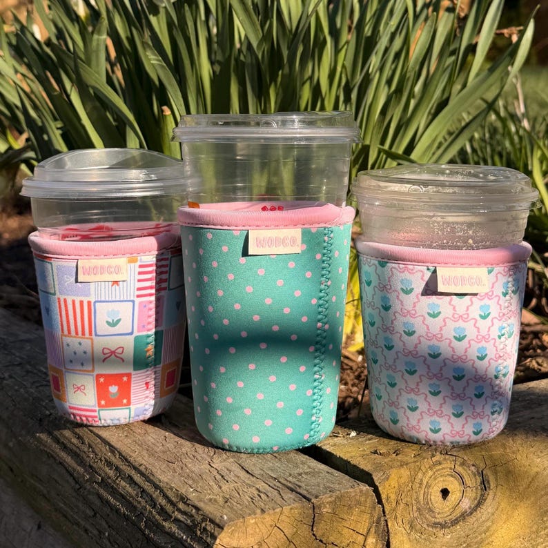 Tulip Bow Flower Patterned Iced Coffee Cup Drink Sleeve image 5