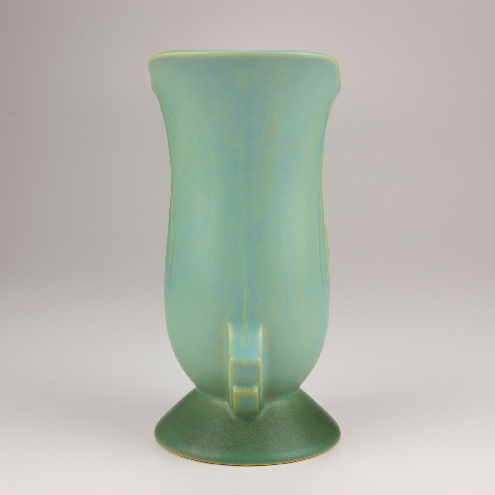 Roseville Vintage Pottery Silhouette Vase, Shape 7827, Cameo Green