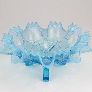 Jefferson Glass Antique Hearts & Clubs 274 EAPG 3-Footed Bowl, Opalescent Blue