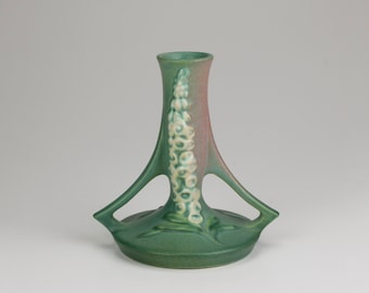 Roseville Pottery Foxglove Bud Vase, Shape 159-5, Petal Green 0172