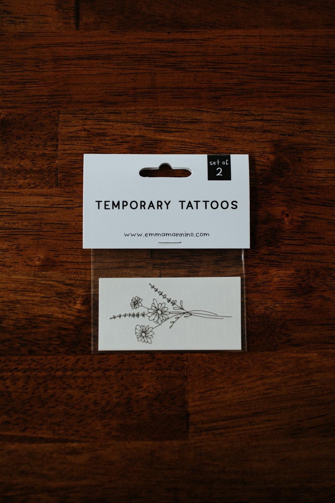 3 Daisy Temporary Tattoos Set of 2 hand drawn floral | Etsy