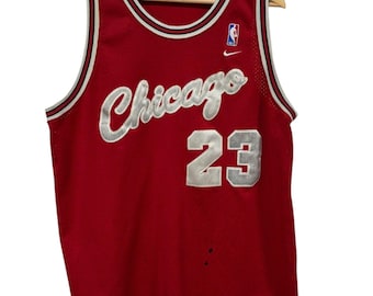Vintage Chicago Bulls Michael Jordan Faded Nike Jersey Size XL