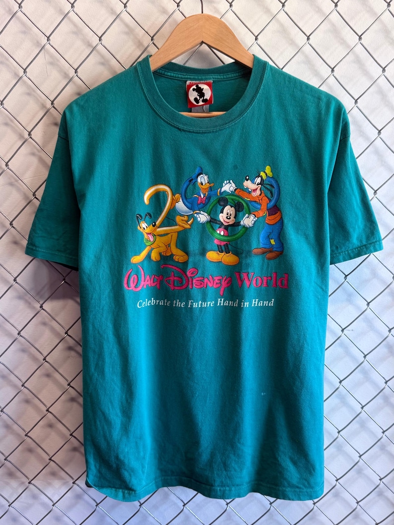 Vintage Y2K Walt Disney World tecknad t-shirt storlek XL bild 1