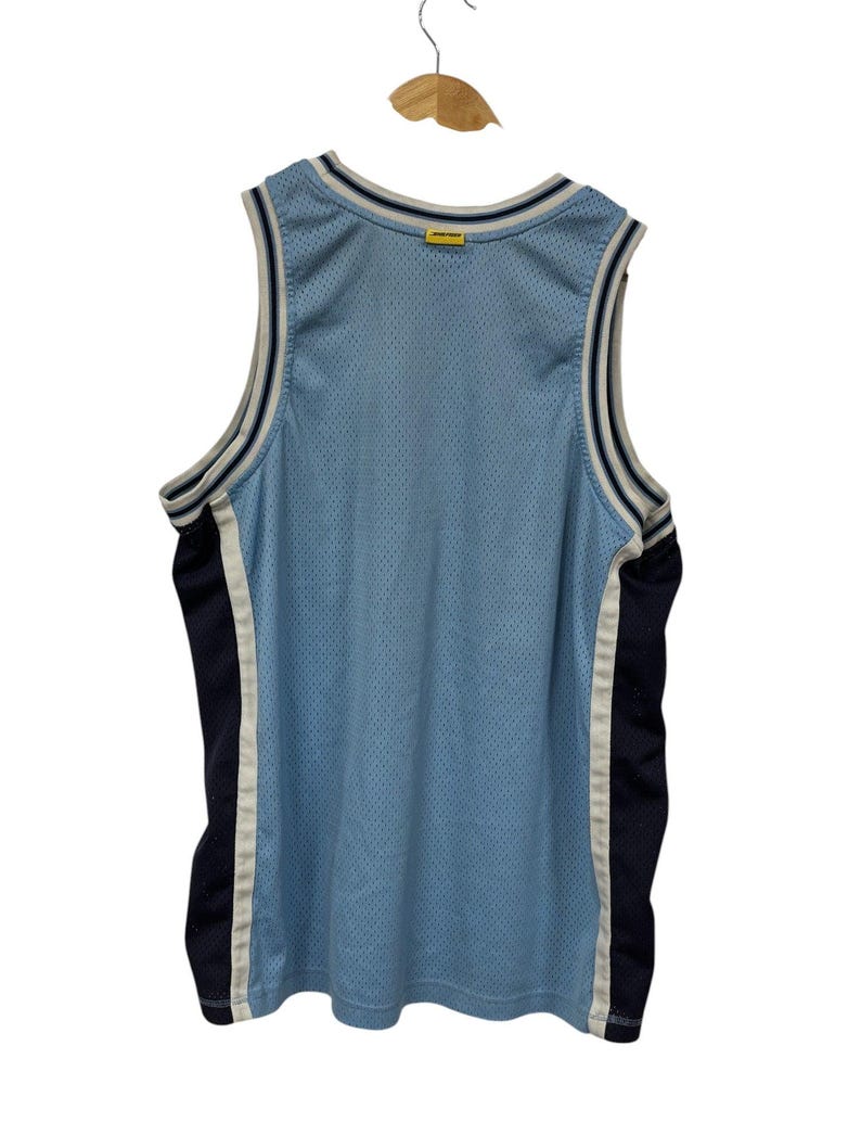 Vintage 90's Tommy Hilfiger UNC Blue 88 Basketball Jersey Size Large image 2