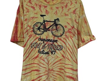 Camiseta vintage del festival de bicicletas Fat & Tired de 1997 con estampado tie-dye, talla XL