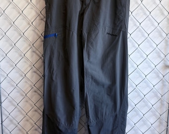 Pantaloni da trekking grigi Patagonia taglia XS