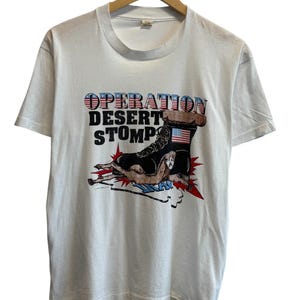 Vintage 90&#39;s Operation Desert Stomp Military Graphic Tee Size Large