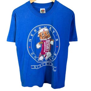 Vintage 1996 Hershey&#39;s Chocolate Bar Mascot Graphic Tee Size Medium
