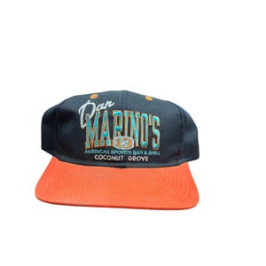 Vintage 90&#39;s Dan Marinos Miami Dolphins Sports Bar Snapback Hat