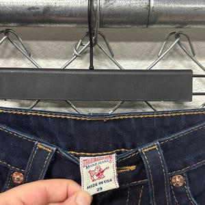 Vintage Y2K True Religion Women's Billy Dark Wash Jeans Size 29x32 image 3
