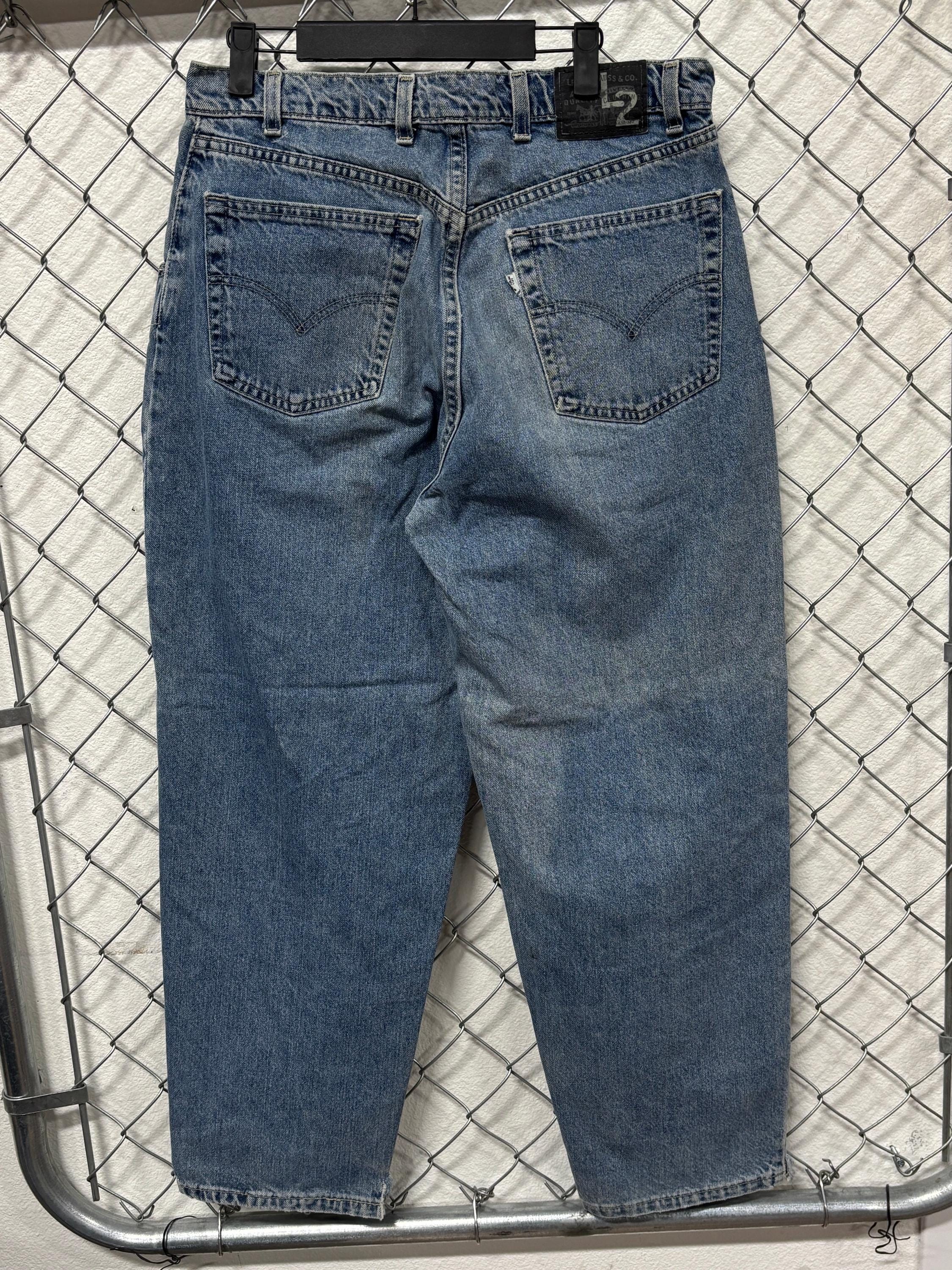 Vintage 90's Levi's L2 White Tab Baggy Fit Skater Denim Jeans Size