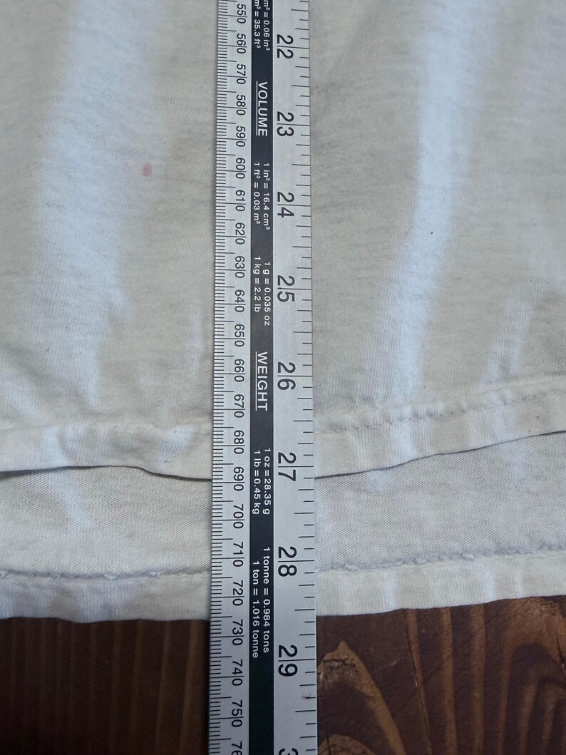 Vintage Y2K Nike Futura Swoosh Logo Graphic Tee Size XL image 4