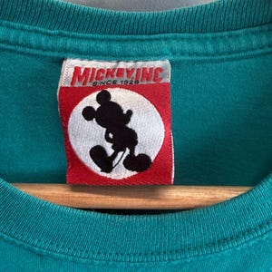 Vintage Y2K Walt Disney World tecknad t-shirt storlek XL bild 2