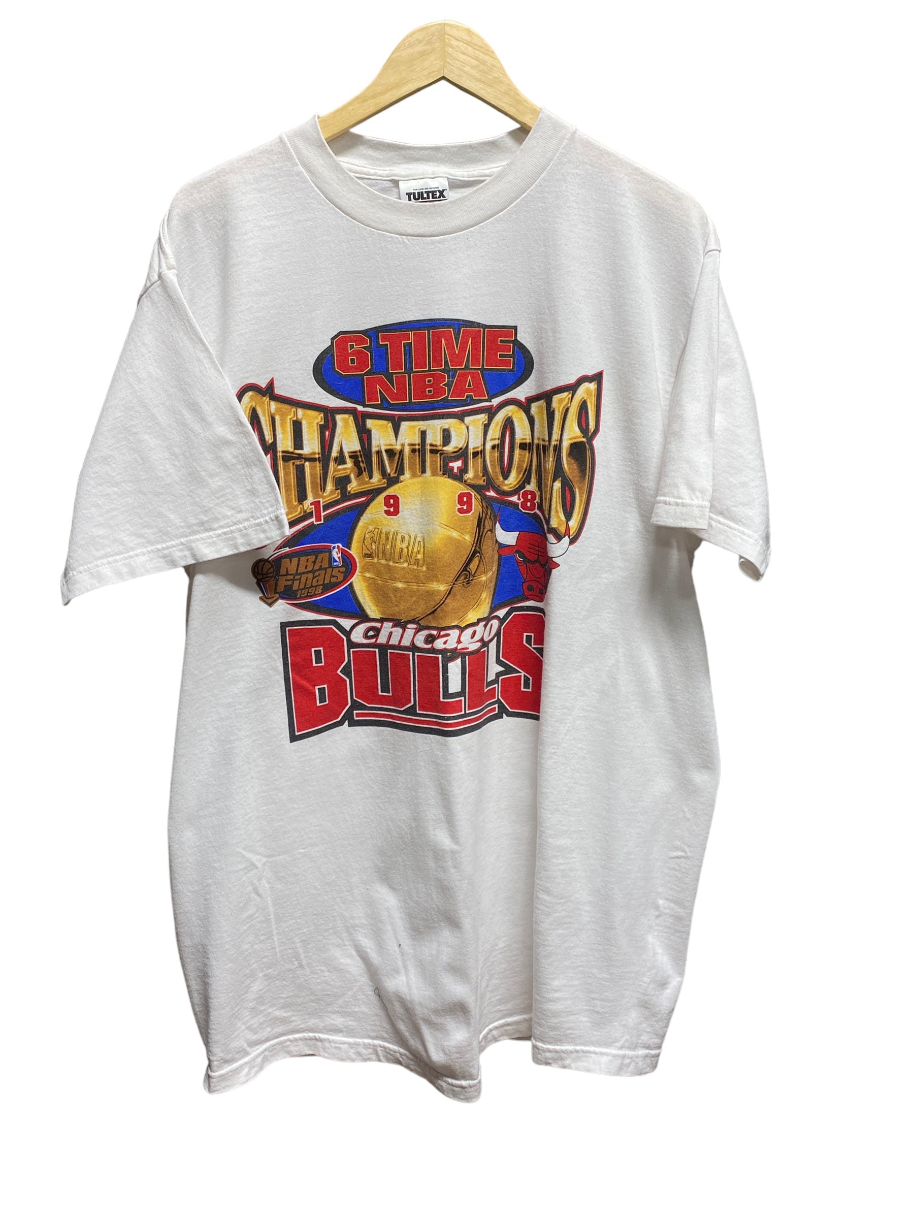 Chicago Bulls Vintage T-Shirt 1997 NBA Champions Changes Sports Tultex