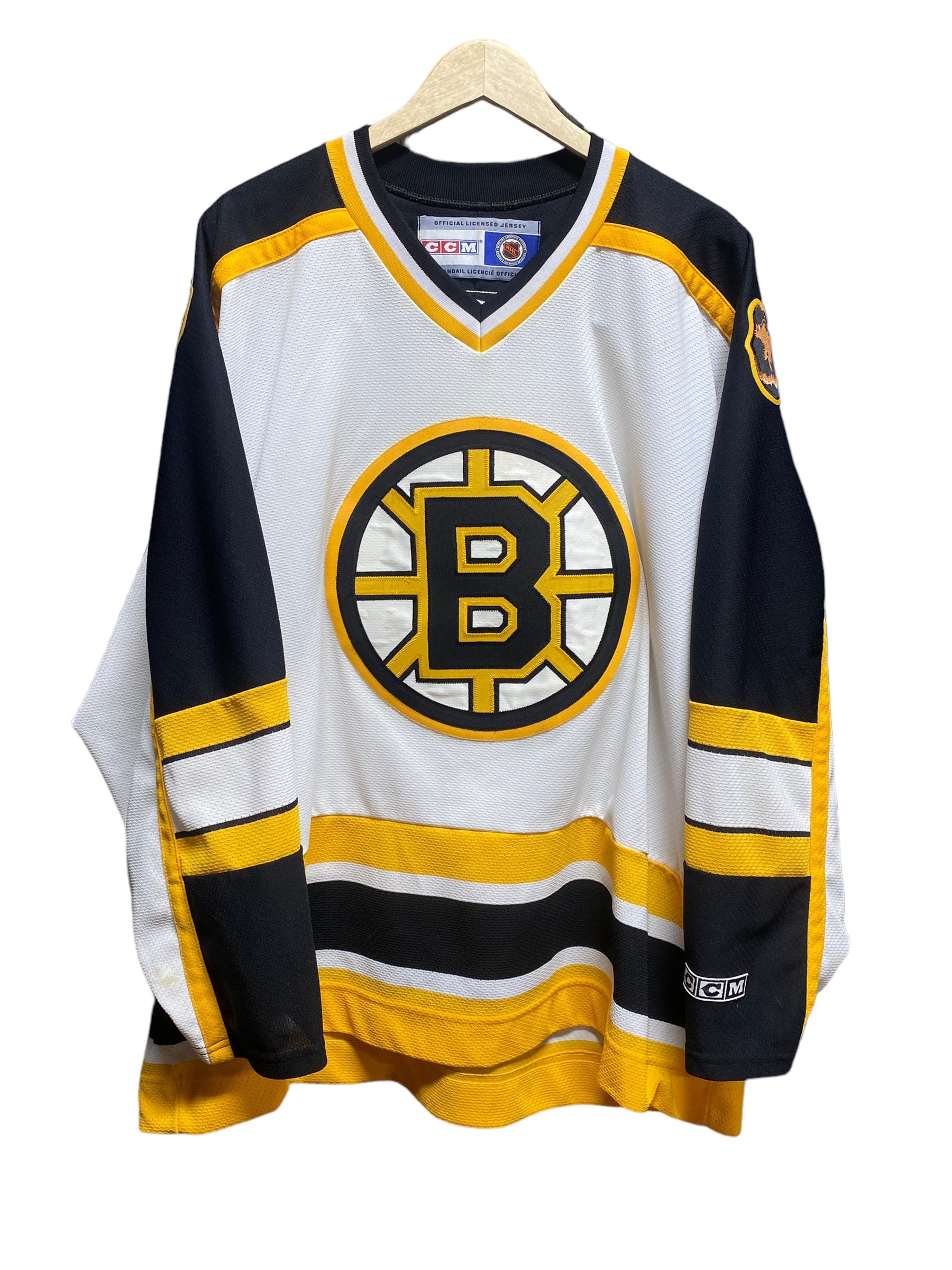 HAPPY GILMORE  Boston Bruins 1990's CCM Vintage Black NHL Hockey Jersey