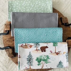 SALE!!! Set of 4 Forest Friends Burp Cloths, Gender Neutral, Baby Gift, Newborn, Baby Shower