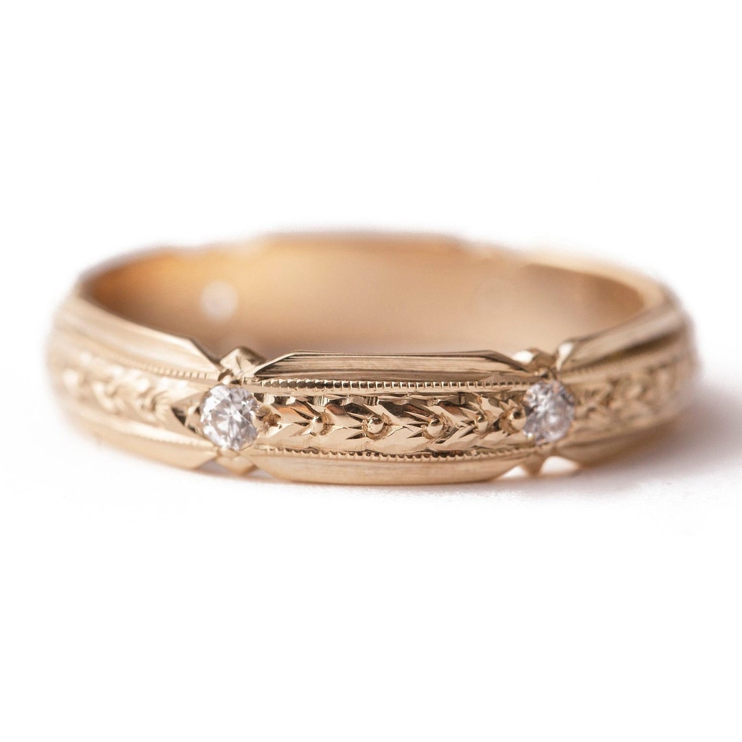 RΘΜΣ 14K Handengraved Eternity Diamond Wedding Band. Antique Style