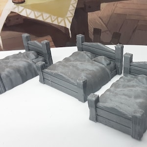 Inn Bed Mini Set of 3 Scatter Terrain Scenery 28mm Dungeons & Dragons 3D Printed Mini Miniature Model