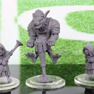 3pc Red Riding Hood & Big Bad Wolf Mini Miniature Model Character Player 32mm Scale RPG Tabletop Blood Fantasy Football Bowl Team