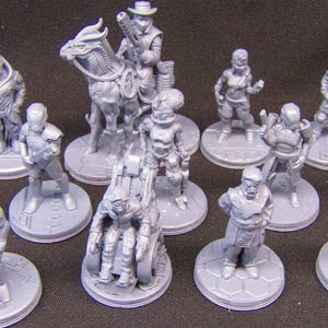 Sci Fi Mini Set 5 - 14pc Novus Landing Humans Mini Miniature 3D Printed Model 28/32mm Scale Sci Fi Science Fiction RPG Tabletop Gaming