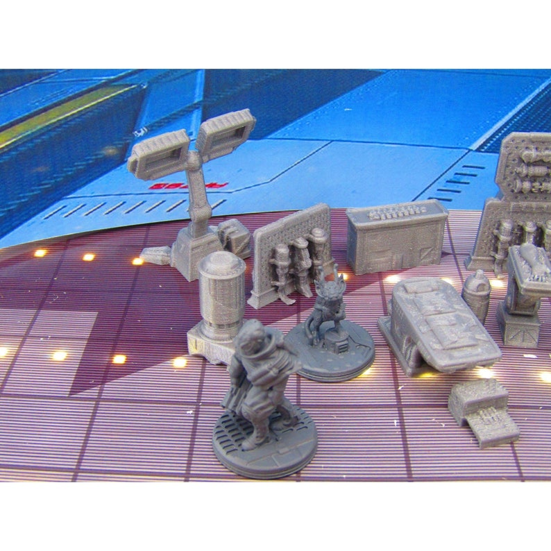 20pc Sci Fi Dr. Laboratory W/ Dr., Transporter & Pet Miniatures Minis ...
