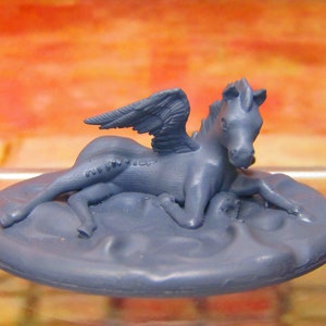 Baby Pegasus Pony Monster Companion Mini Miniatures 3D Printed Model 28/32mm Scale RPG Fantasy Games Dungeons & Dragons Tabletop Gaming