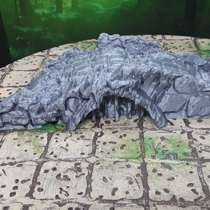 Ruined Stone Bridge Scatter Terrain Scenery 28mm Dungeons & Dragons 3D Printed Mini Miniature Model Tabletop War Gaming Wilds of Wintertide Bild 6