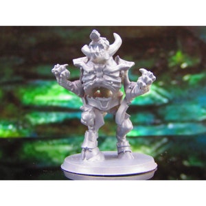 Undead Skeleton Minotaur C Mini Miniature Model Character Figure 28mm/32mm Scale RPG Tabletop Gaming Wargaming D&D etc.