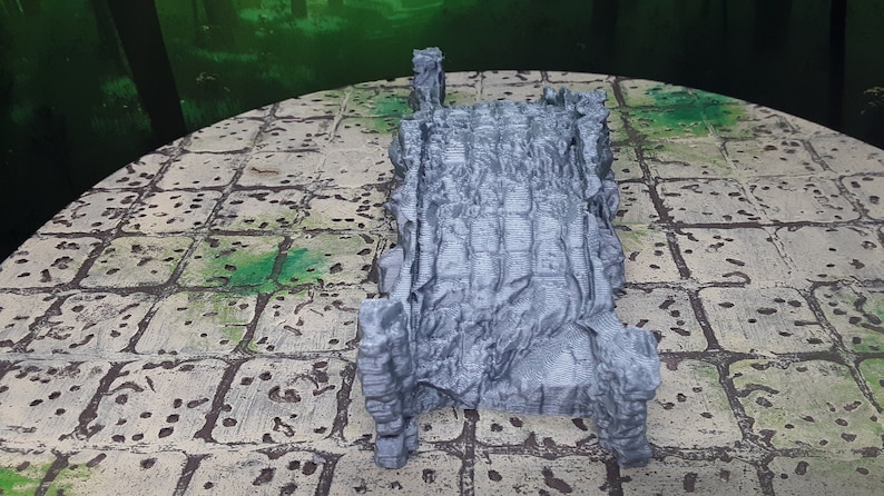 Ruined Stone Bridge Scatter Terrain Scenery 28mm Dungeons & Dragons 3D Printed Mini Miniature Model Tabletop War Gaming Wilds of Wintertide Bild 7