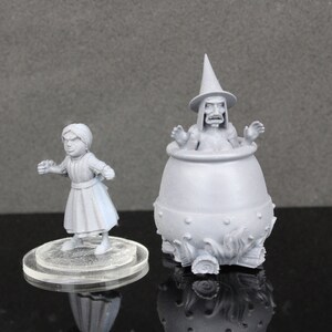 2pc Gretel and Gingerbread Hag Witch Mini Miniature Model Character Figure 28mm/32mm Scale RPG Tabletop Gaming Wargaming D&D Fantasy