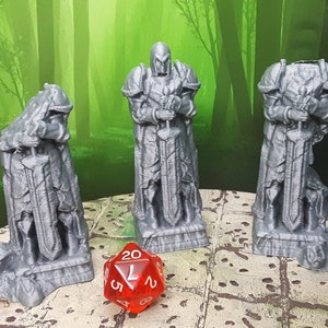 3 Piece Ruined Statues Scatter Terrain Scenery 28mm Dungeons & Dragons 3D Printed Mini Miniature Model Tabletop War Gaming