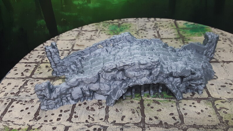 Ruined Stone Bridge Scatter Terrain Scenery 28mm Dungeons & Dragons 3D Printed Mini Miniature Model Tabletop War Gaming Wilds of Wintertide Bild 3