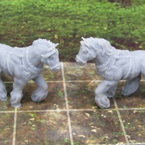Pair of Work / Wagon Clydesdale Horses Mini Miniatures 3D Printed Model 28/32mm Scale RPG Fantasy Games Dungeons & Dragons Tabletop Gaming